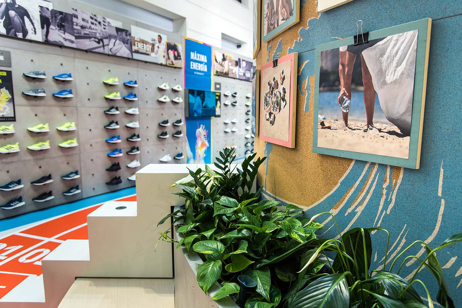 Flagship store Adidas - Canal Contract Spain