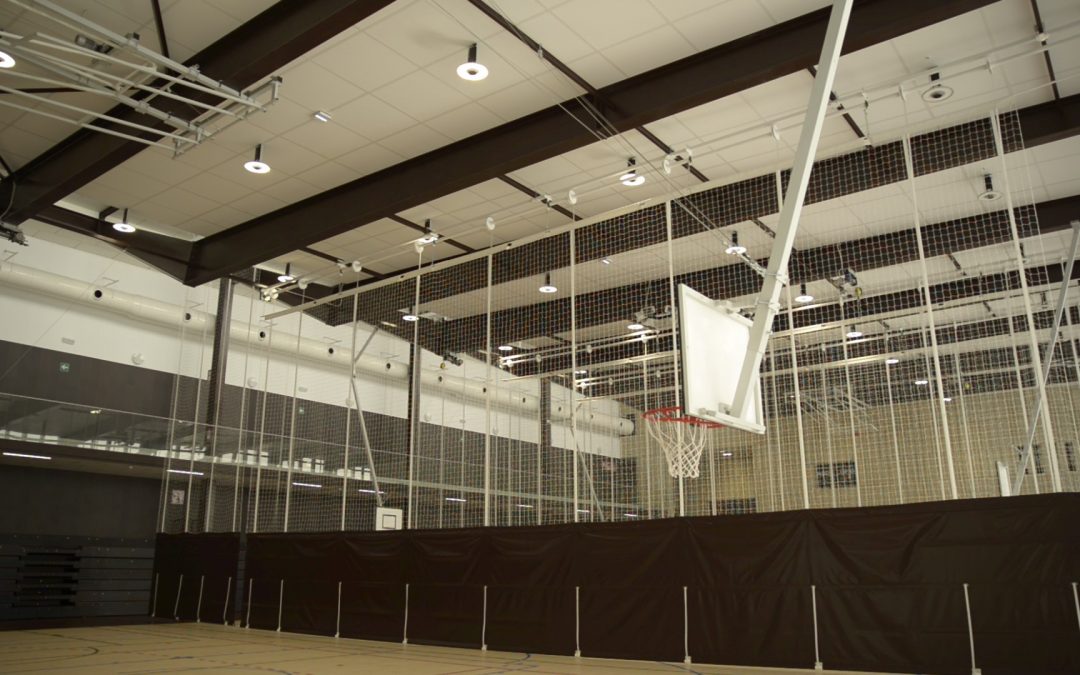 Equipamiento deportivo y gradas telescópicas en el Polideportivo de Zarautz