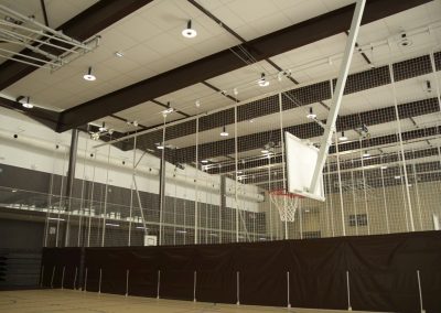 Equipamiento deportivo y gradas telescópicas en el Polideportivo de Zarautz